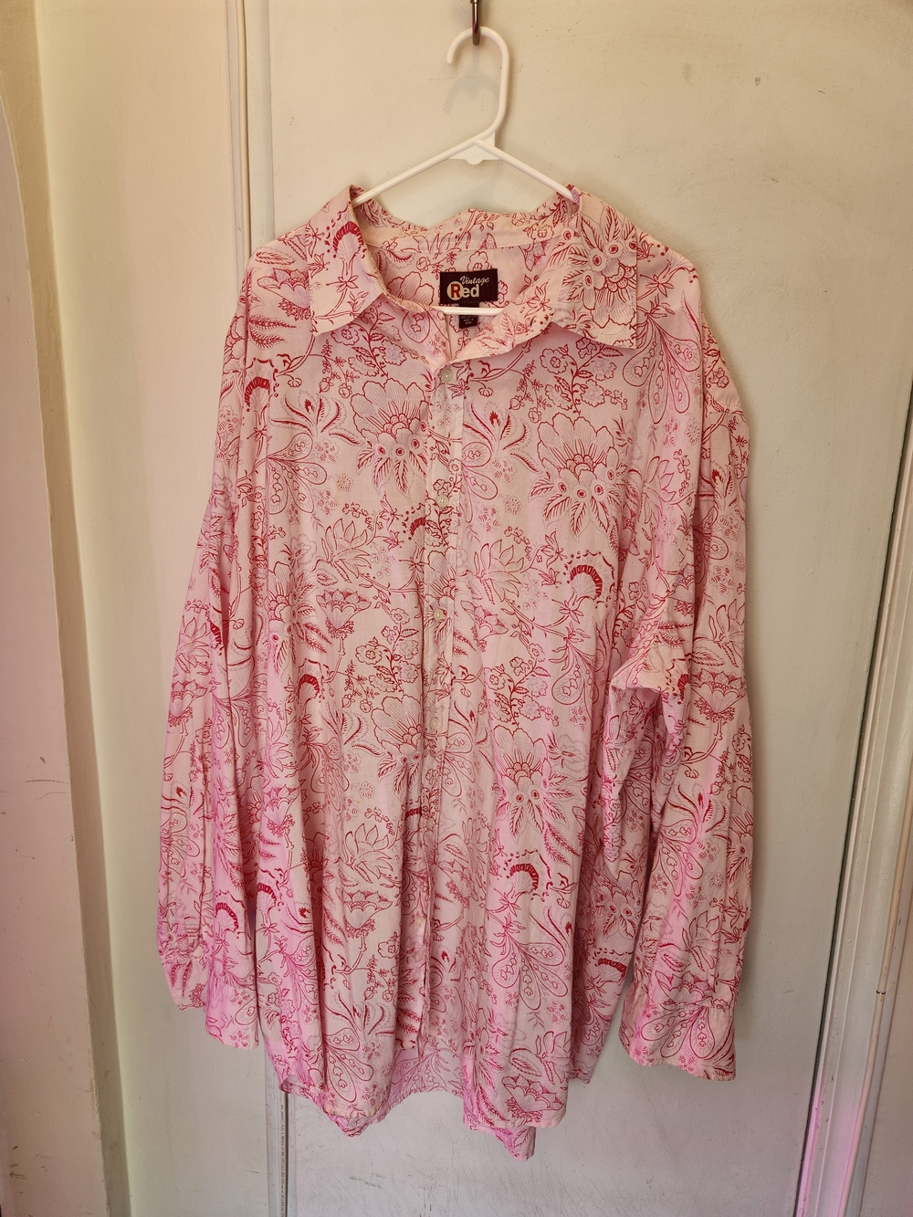 VINTAGE RED Rose Pink Floral Button-Up Shirt -